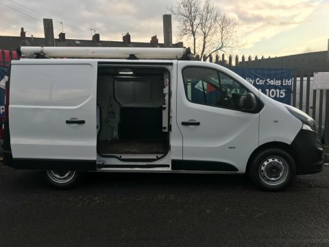Vauxhall Vivaro 1.6 Cdti 2900 FL16HWG White #2