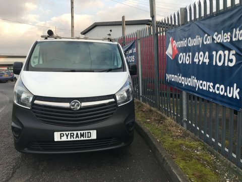 Vauxhall Vivaro 1.6 Cdti 2900 FL16HWG White #4