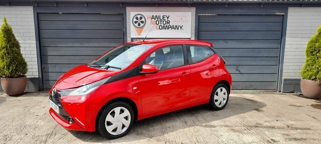 Toyota Aygo 1.0 Vvt-i X-play Hatchback Euro Red #6