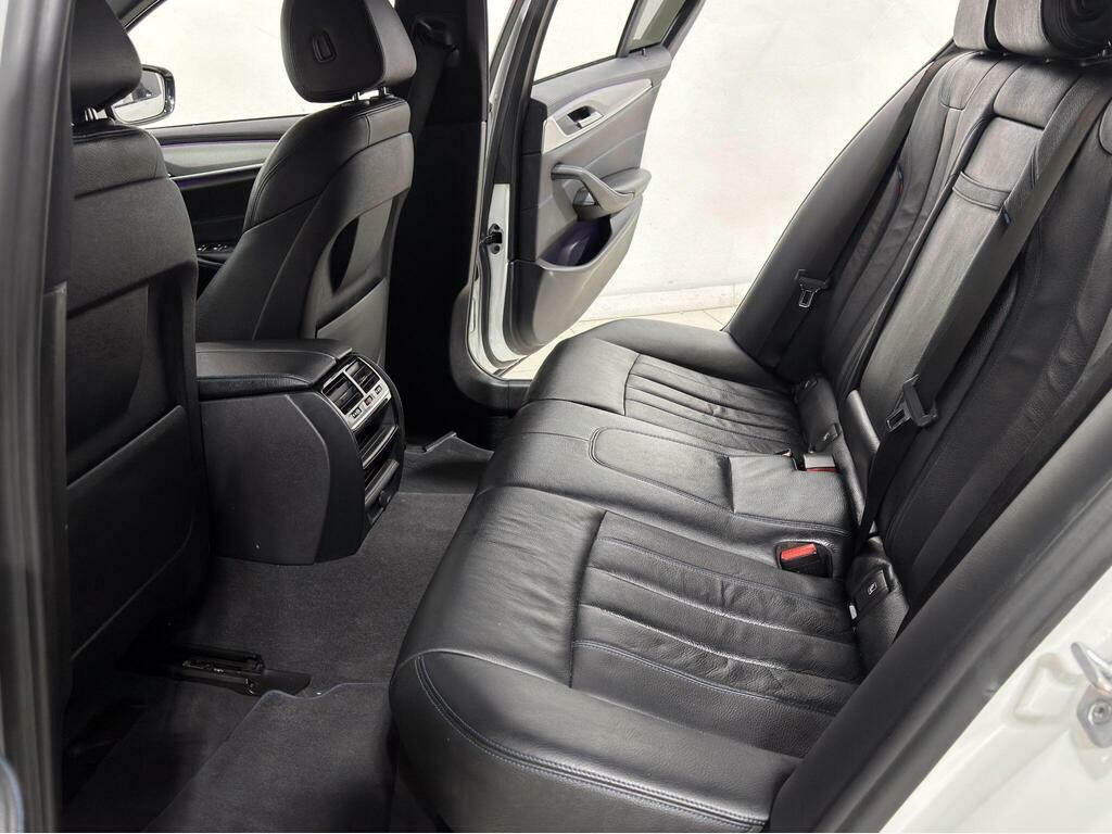 BMW 5 Series 520D M Sport White #69
