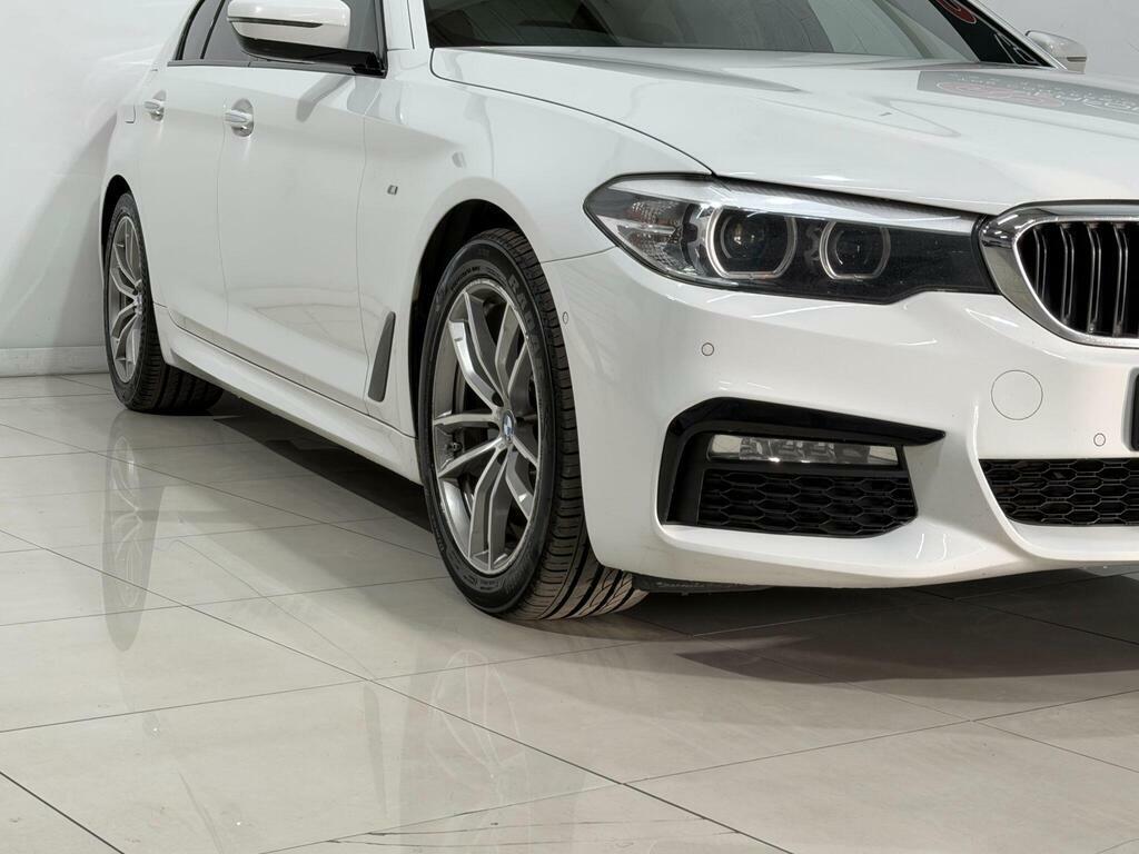 BMW 5 Series 520D M Sport White #20