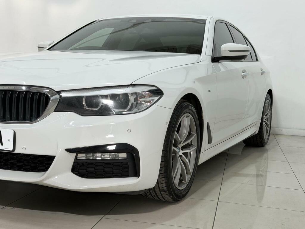 BMW 5 Series 520D M Sport White #18