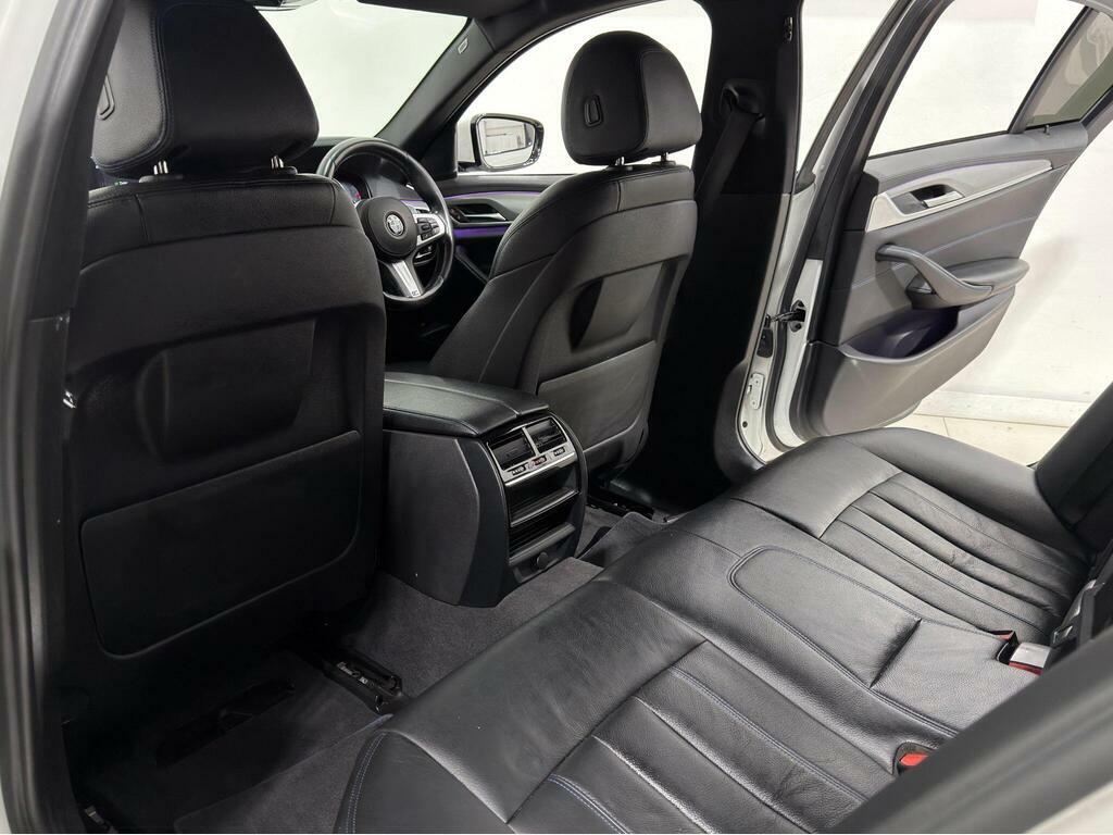 BMW 5 Series 520D M Sport White #67