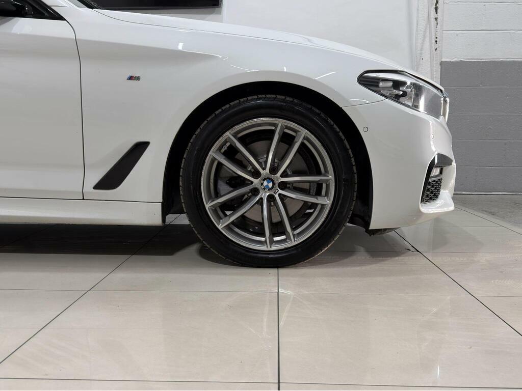 BMW 5 Series 520D M Sport White #91