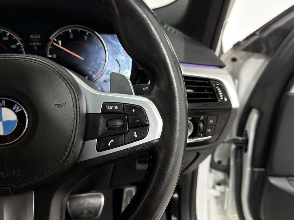 BMW 5 Series 520D M Sport White #40
