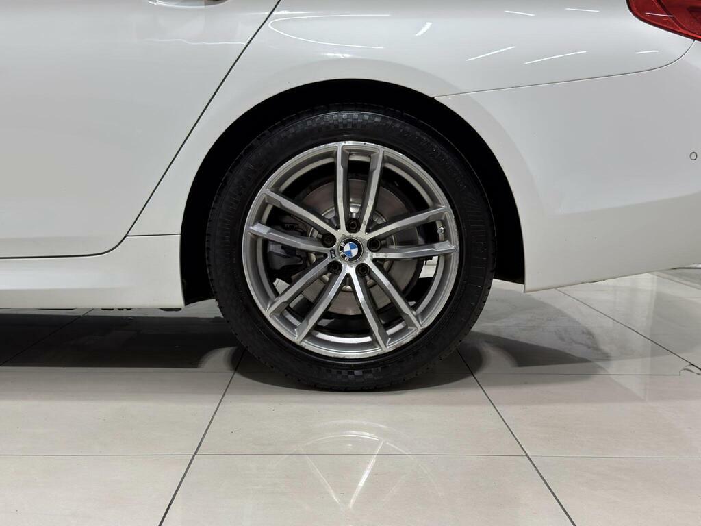 BMW 5 Series 520D M Sport White #89