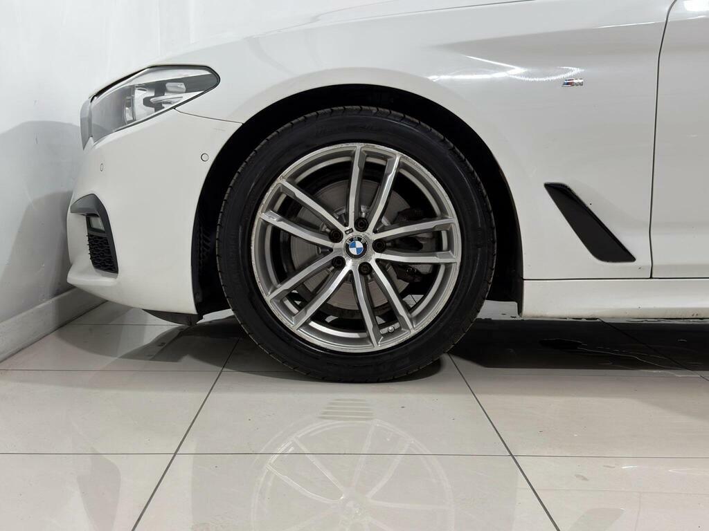 BMW 5 Series 520D M Sport White #88