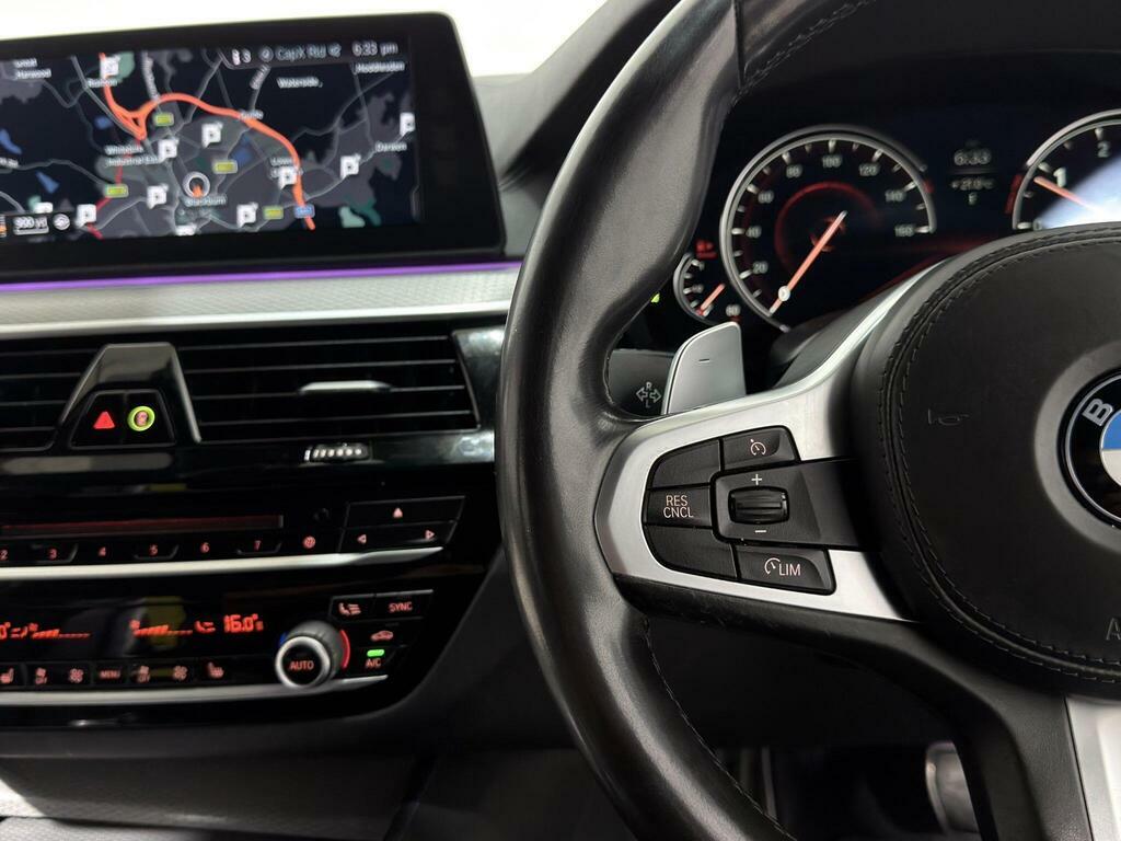 BMW 5 Series 520D M Sport White #38