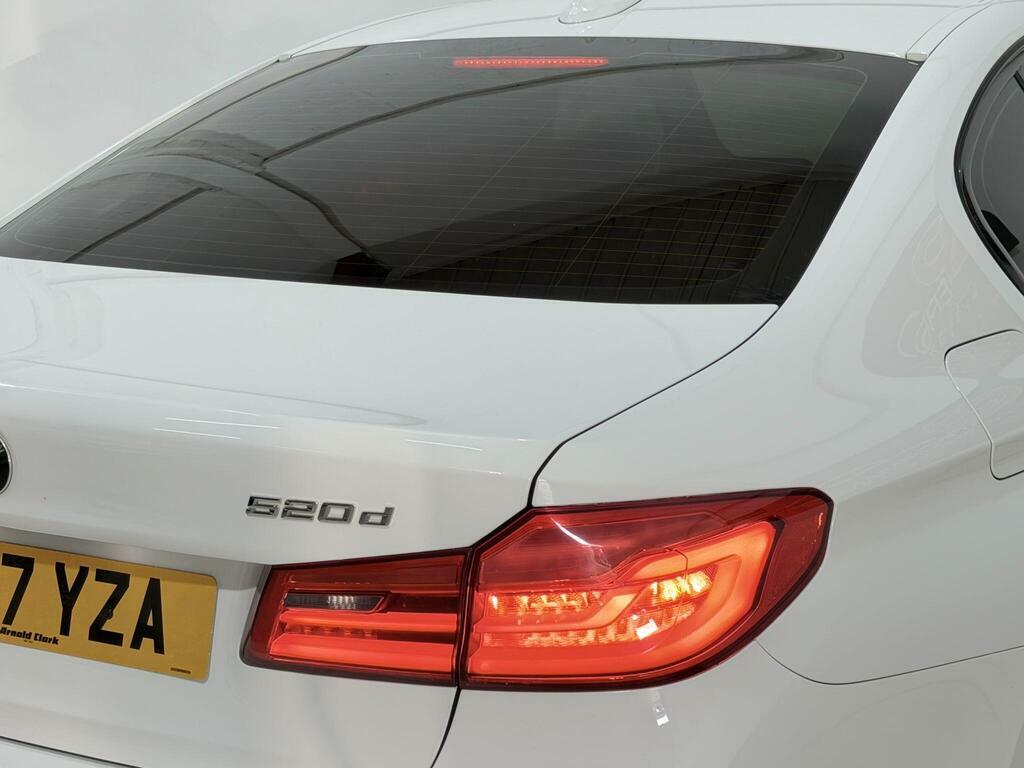BMW 5 Series 520D M Sport White #30