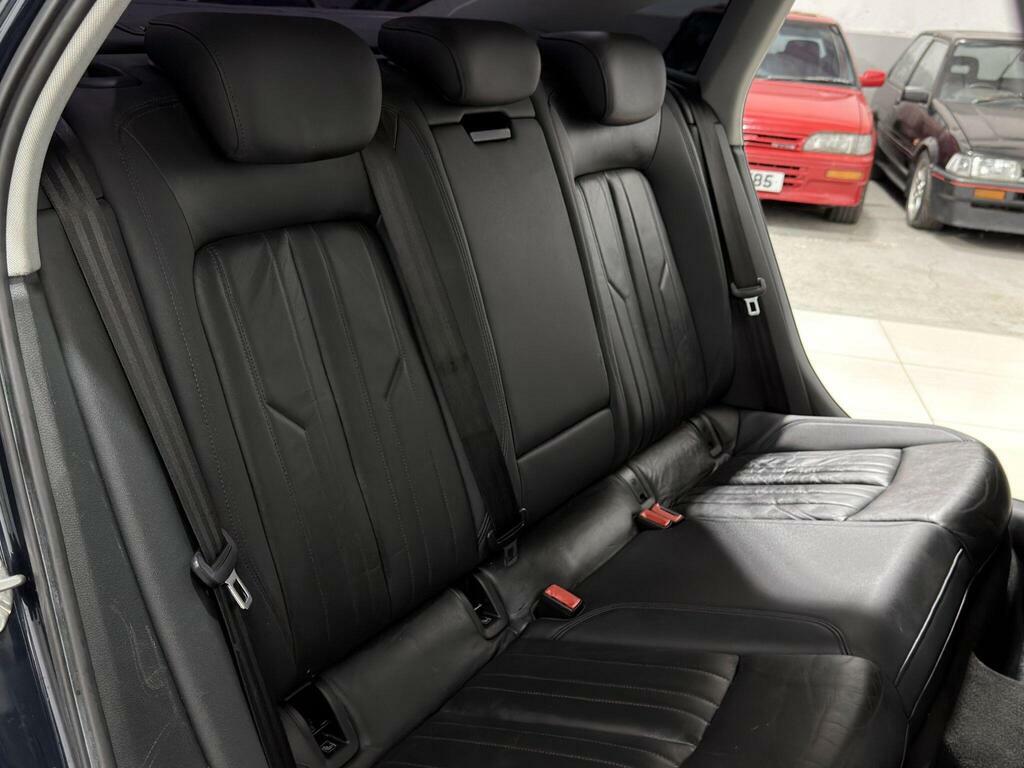 Audi A6 Saloon Automatic Black #67