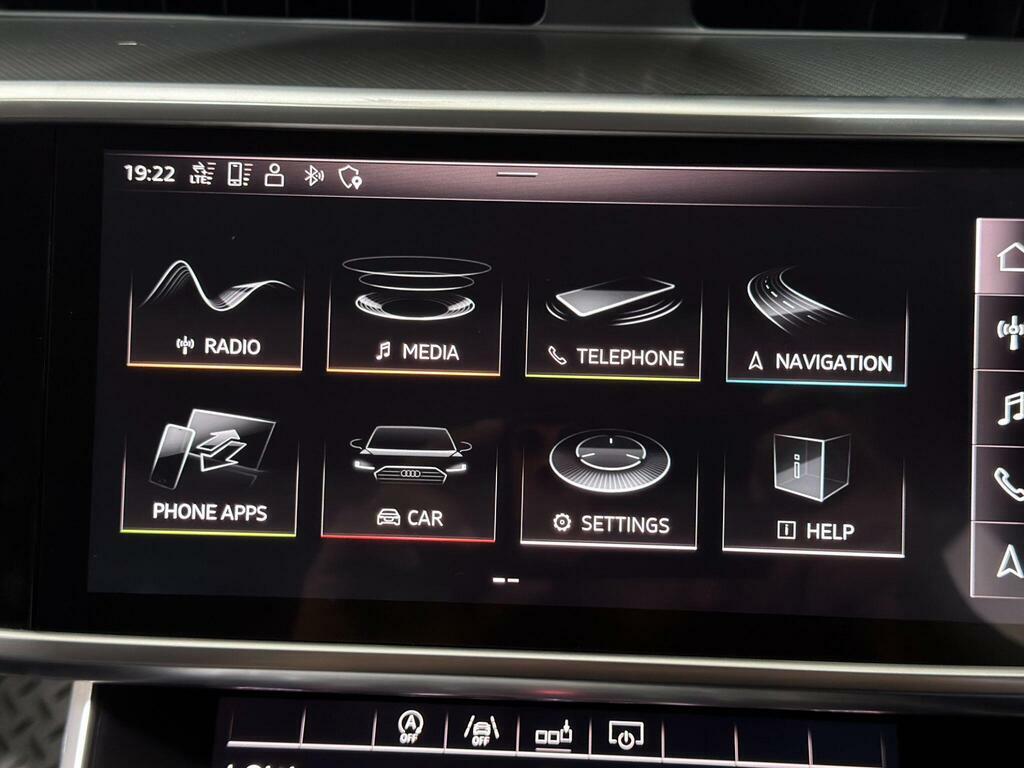 Audi A6 Saloon Automatic Black #48