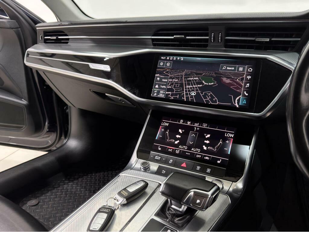 Audi A6 Saloon Automatic Black #52