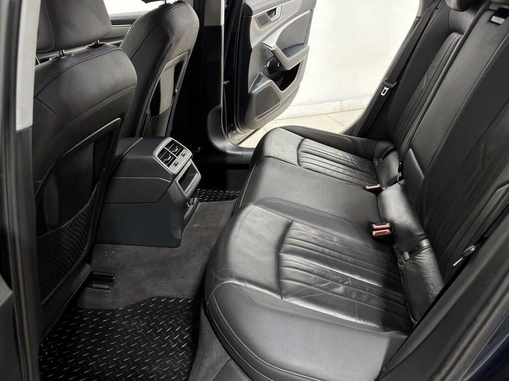 Audi A6 Saloon Automatic Black #66