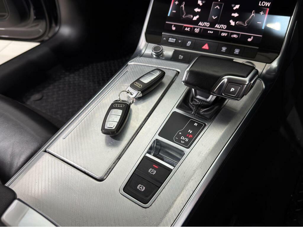 Audi A6 Saloon Automatic Black #53