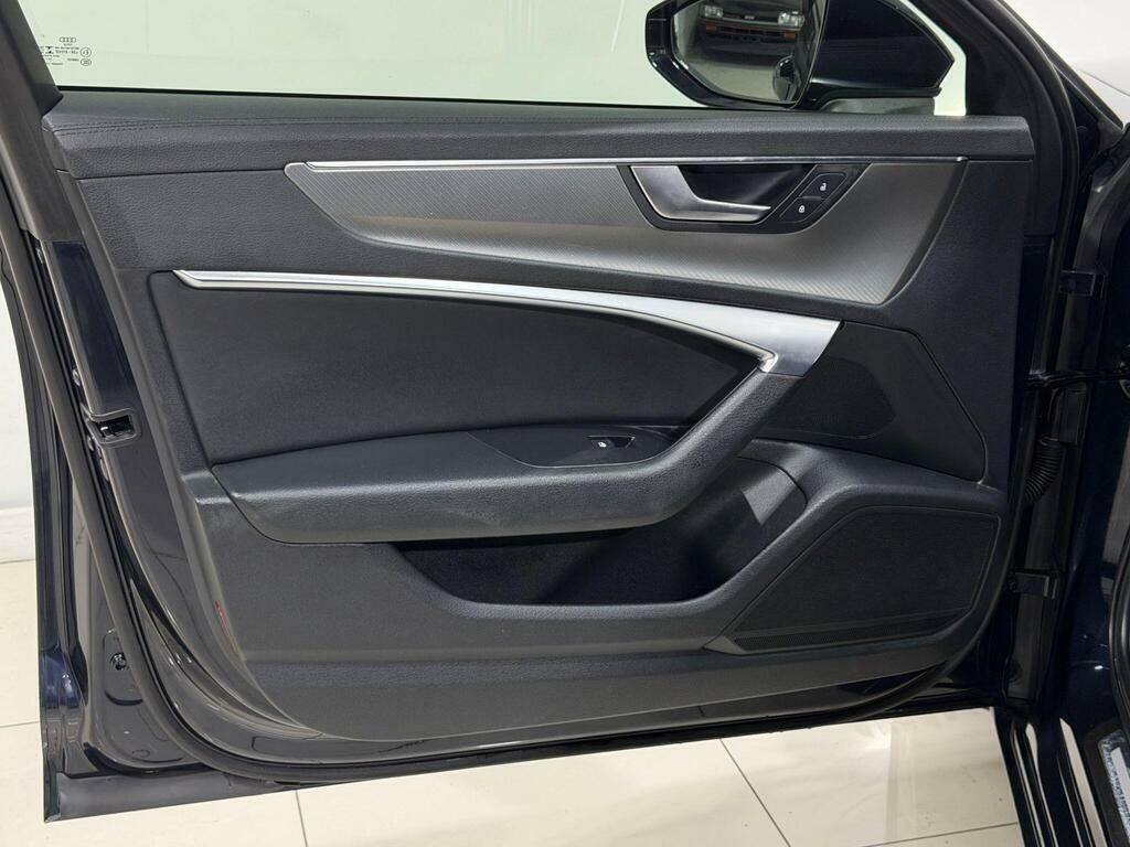Audi A6 Saloon Automatic Black #77