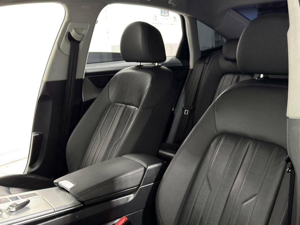 Audi A6 Saloon Automatic Black #58