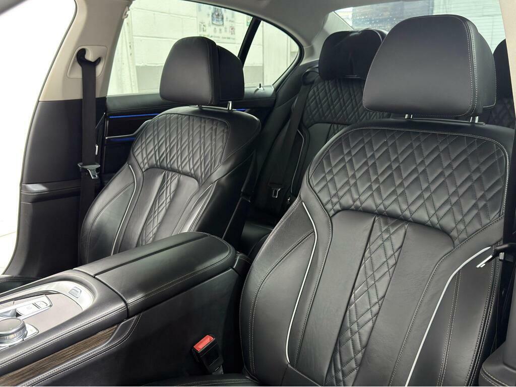 BMW 7 Series Automatic Grey #59