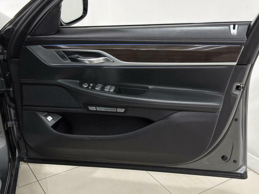 BMW 7 Series Automatic Grey #81