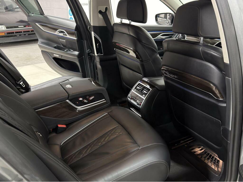 BMW 7 Series Automatic Grey #71