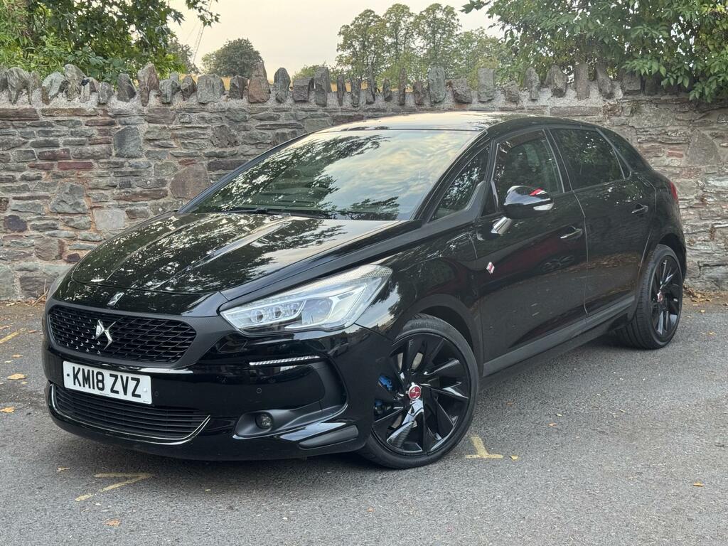 DS DS 5 2.0 Bluehdi Performance Line Hatchback Black