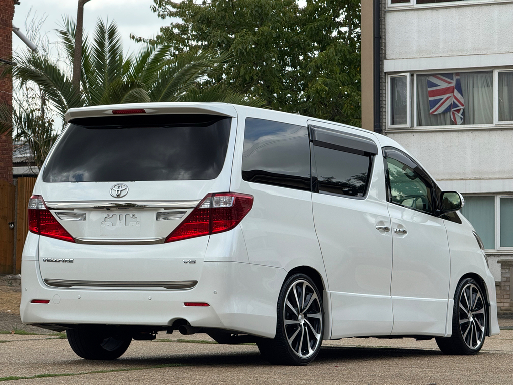 Toyota Vellfire Toyota Vellfire 350Z Golden Eye,v6 3.5L, 7 White #4