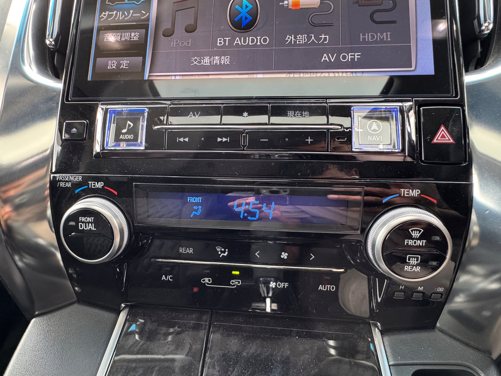 Toyota Vellfire 3.5 V6 Vellfire Executive Black #53