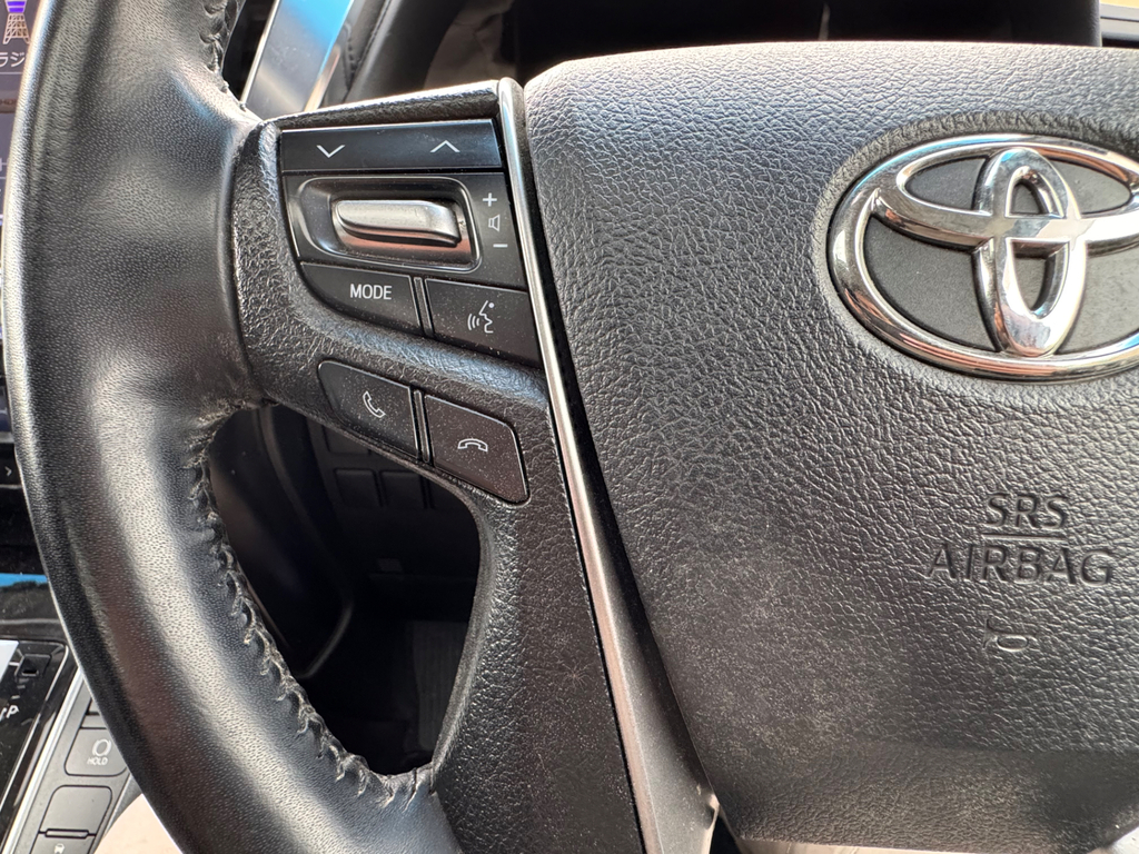 Toyota Vellfire 3.5 V6 Vellfire Executive Black #58