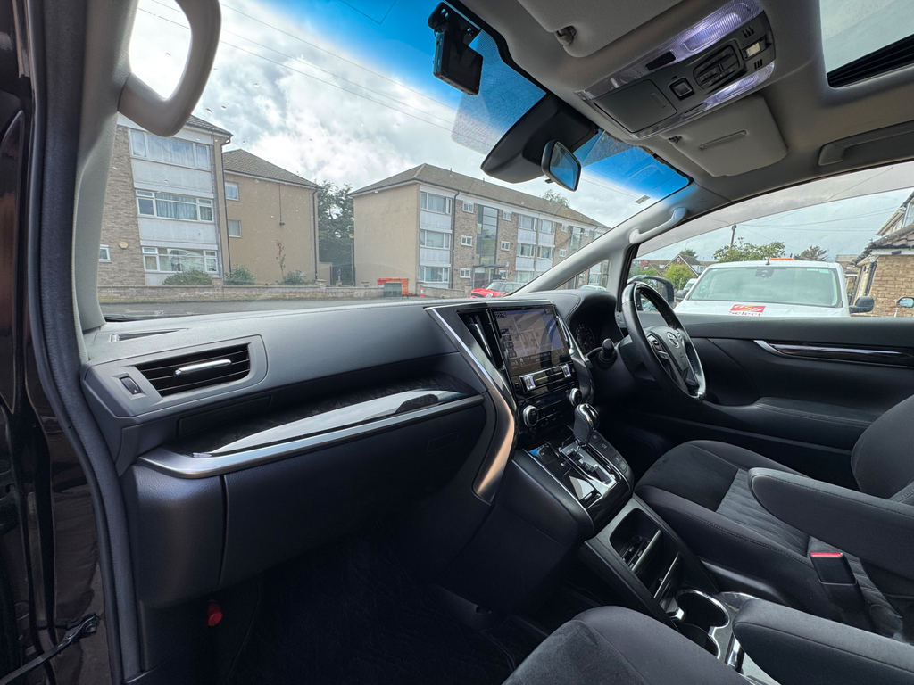 Toyota Vellfire 3.5 V6 Vellfire Executive Black #18