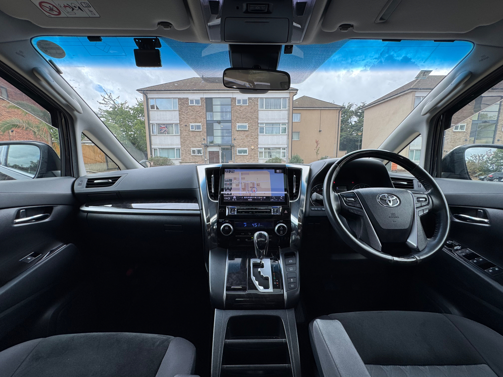 Toyota Vellfire 3.5 V6 Vellfire Executive Black #45