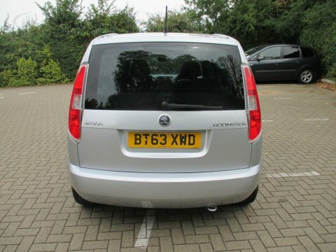 Skoda Roomster 1.2 Tsi Se Silver #4