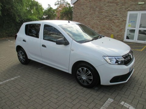 Dacia Sandero 1.0 Sce Ambiance White