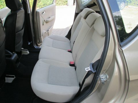 Mercedes-Benz A Class Hatchback Silver #31