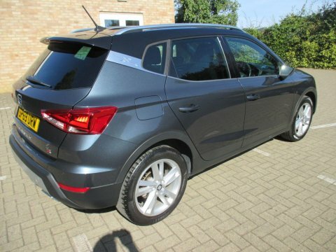 Seat Arona 1.0 Tsi Fr Grey #5