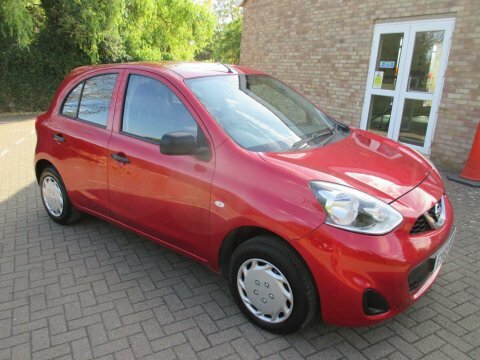 Nissan Micra 1.2 Visia Euro Red