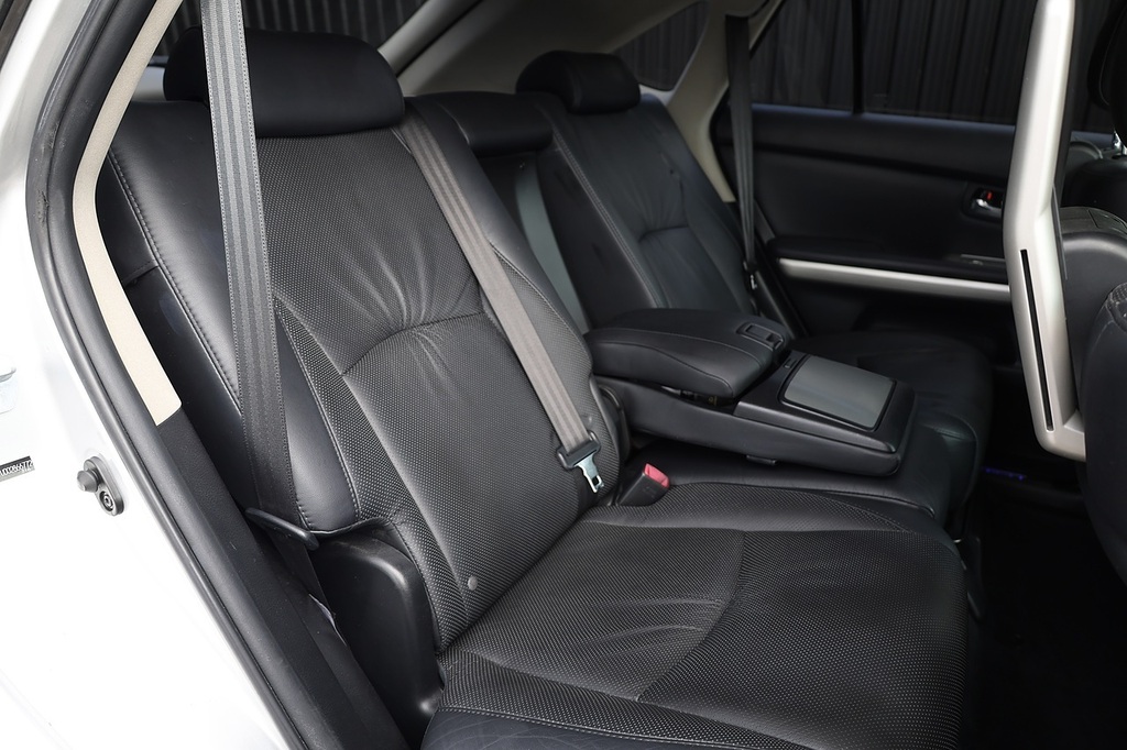 Lexus RX Silver #24