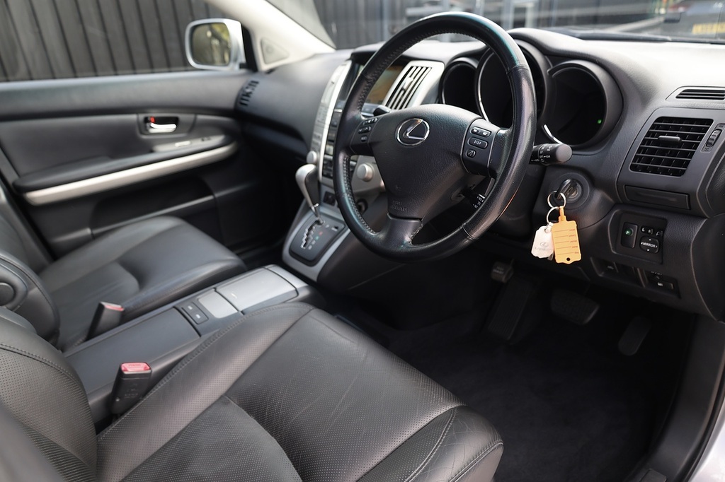 Lexus RX Silver #8