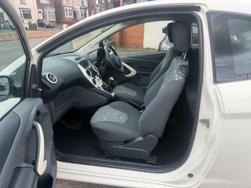 Ford KA Edge Red #9