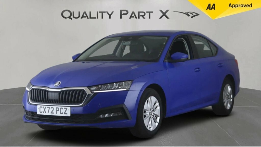 Skoda Octavia Hatchback CX72PCZ Blue #3
