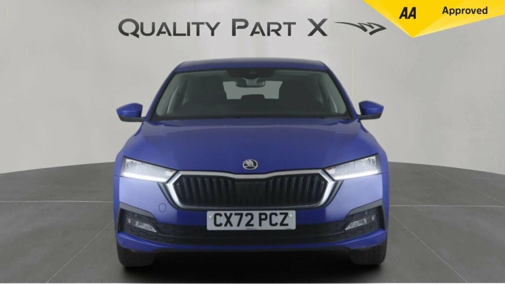 Skoda Octavia Hatchback CX72PCZ Blue #2