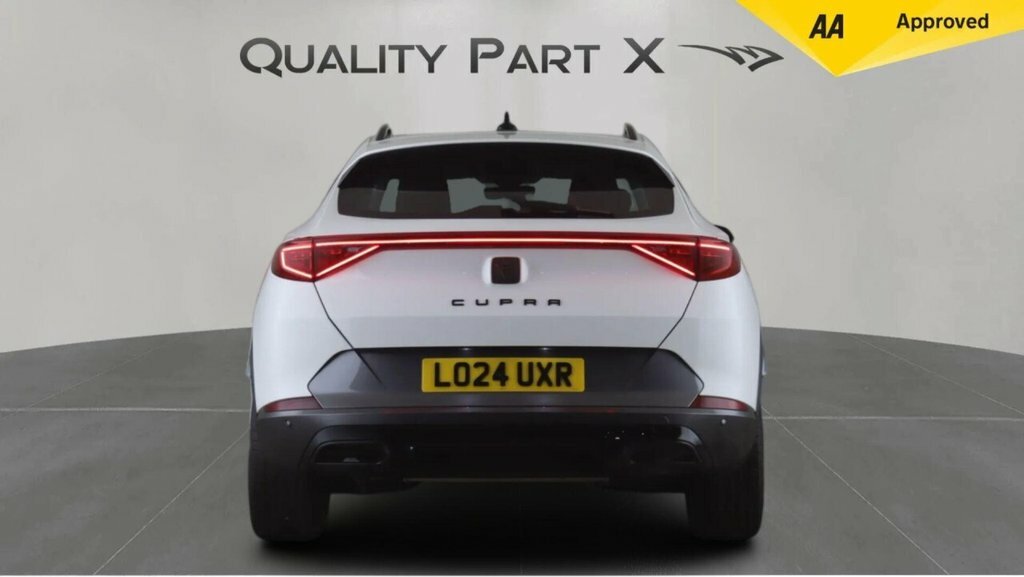 Cupra Formentor Suv LO24UXR White #6