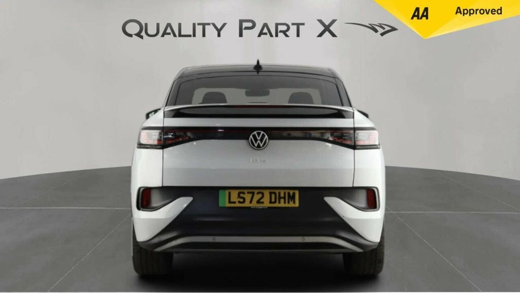 Volkswagen ID.5 Suv LS72DHM White #6