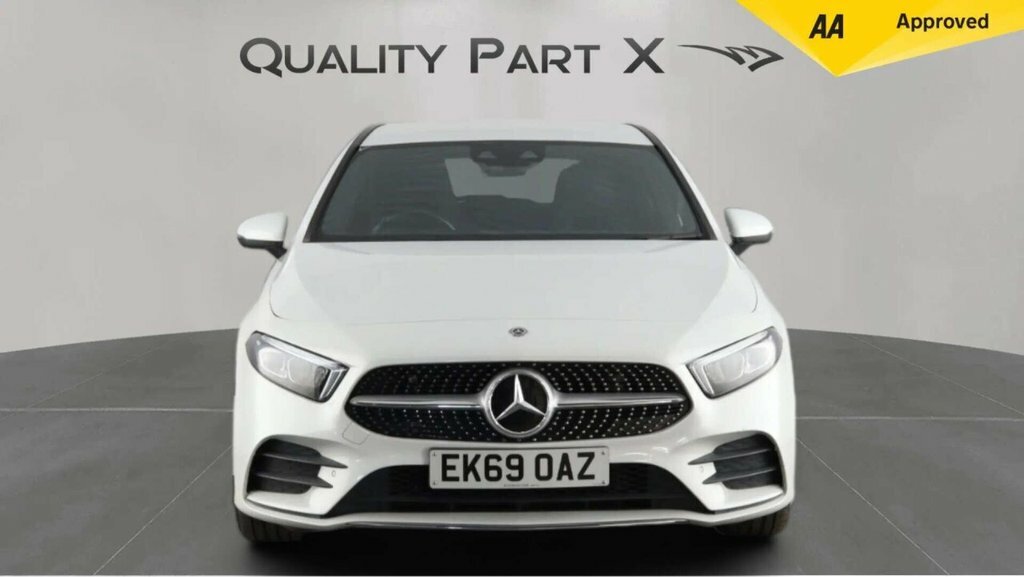 Mercedes-Benz A Class 2L Amg Line EK69OAZ White #2