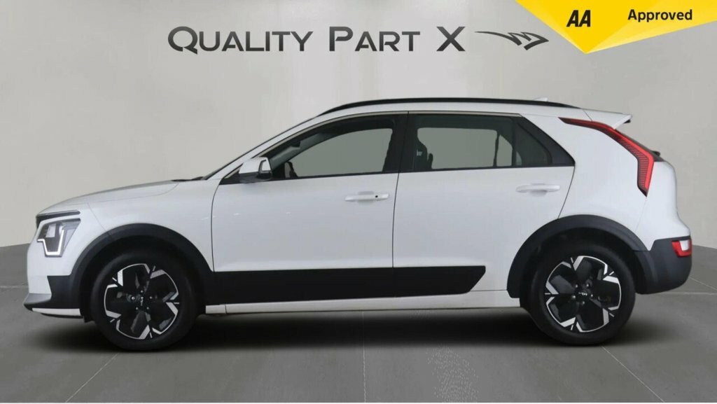 Kia e-Niro Suv White #4