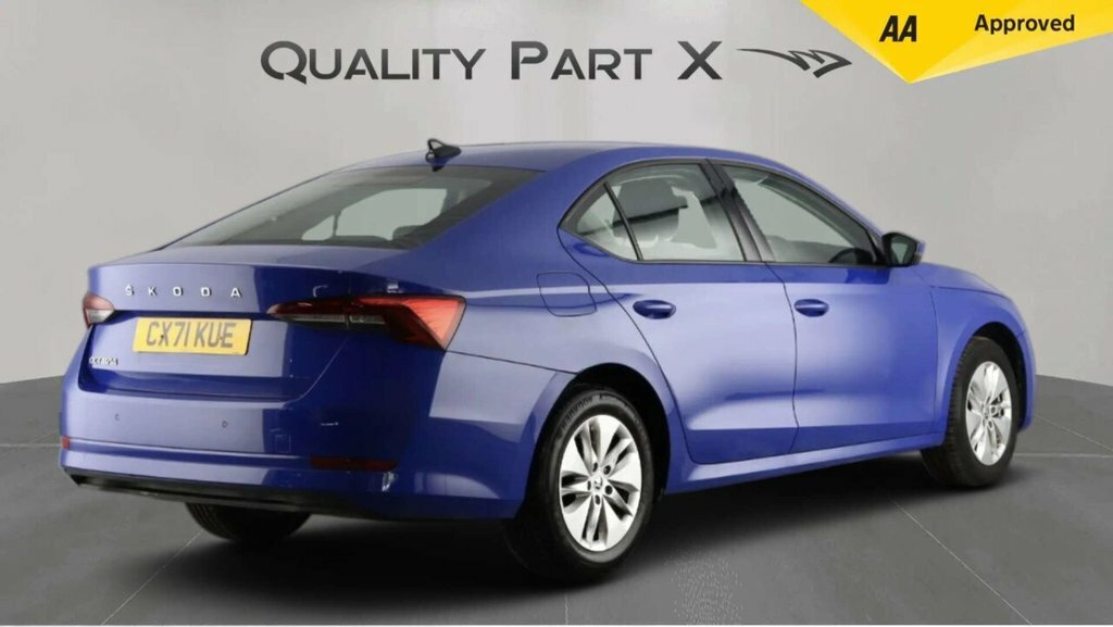 Skoda Octavia Hatchback Blue #6