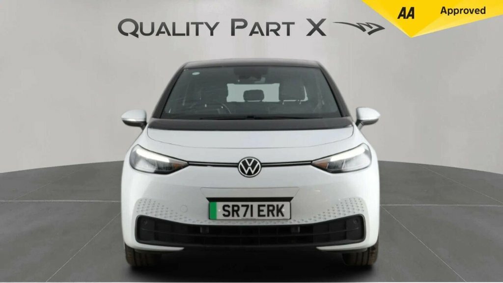 Volkswagen ID.3 Hatchback White #3