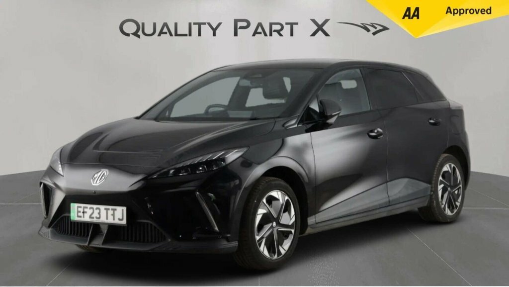 MG MG4 Hatchback Black #4