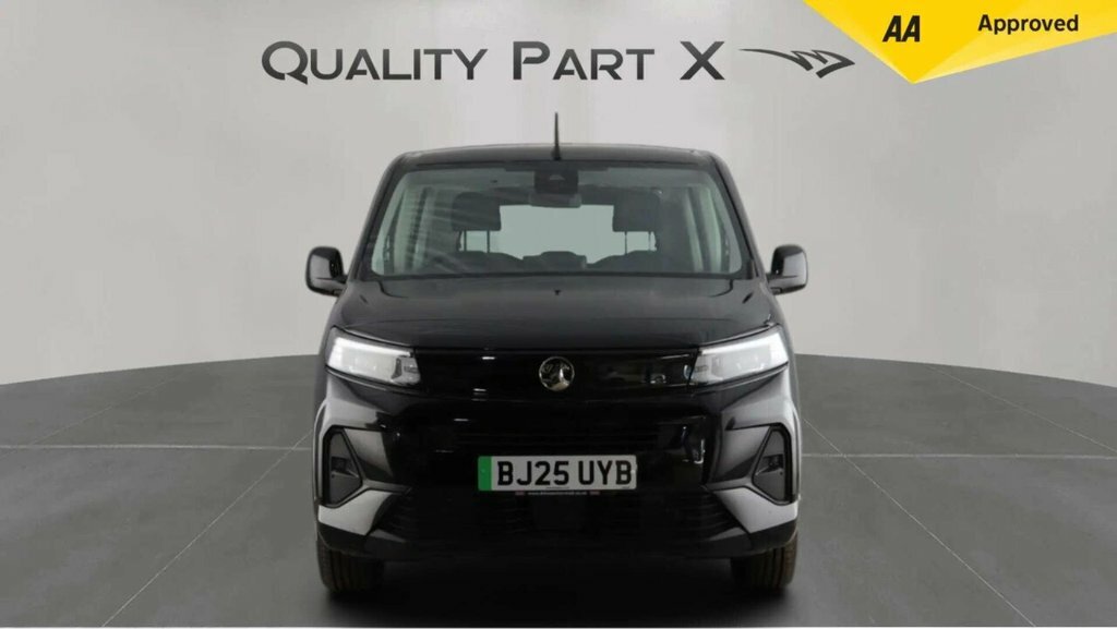 Vauxhall Combo-e Life Mpv Black #3