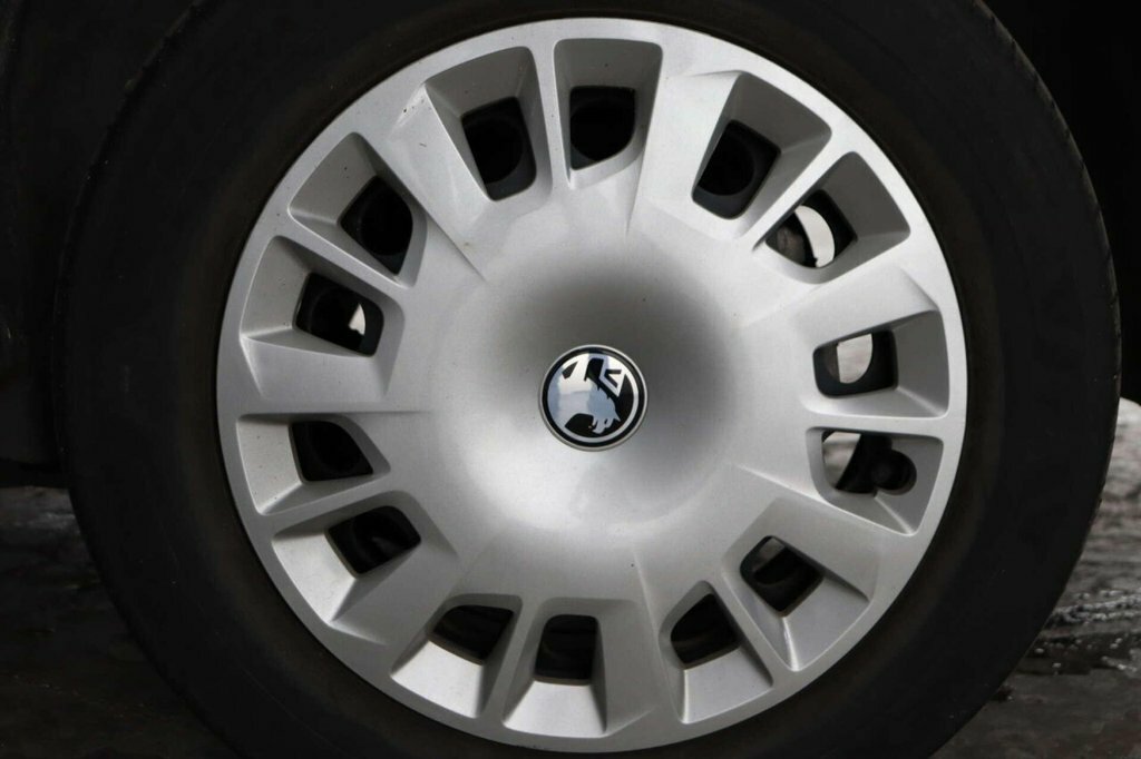 Vauxhall Combo-e Life Pro White #21