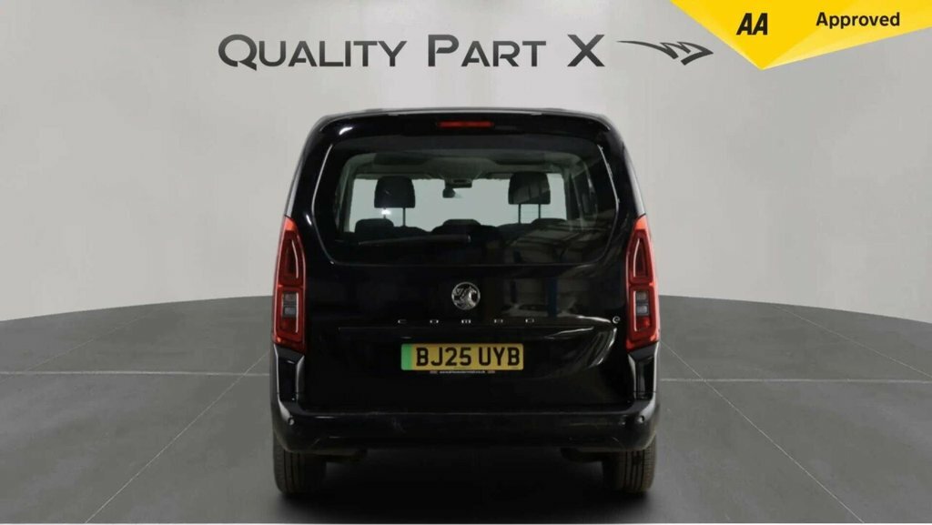 Vauxhall Combo-e Life Pro White #7