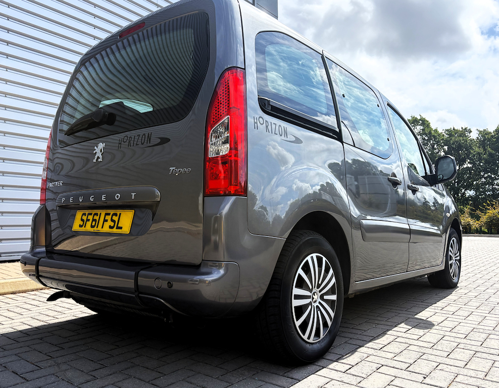 Peugeot Partner Mpv Grey #5